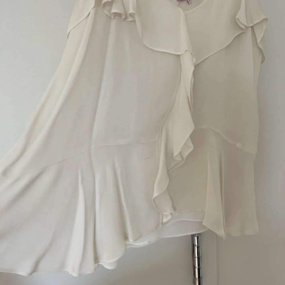 Parker Ruffle Silk Cami - Picture 3 of 5